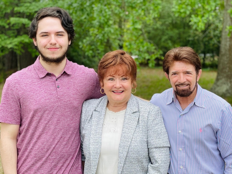 Haseman, Robert & Rhonda (Traci, and Robby)